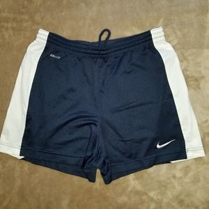Athletic shorts